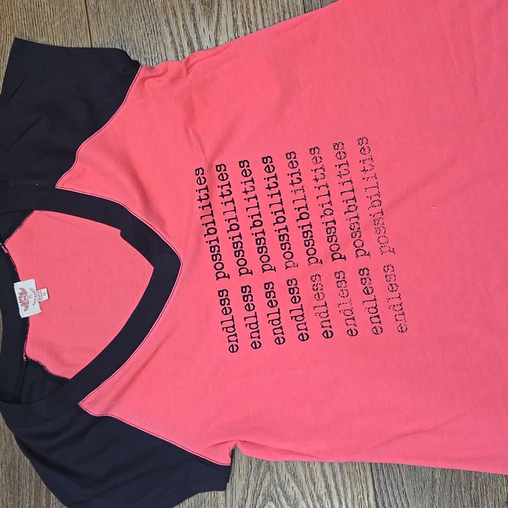 PL MOVEMENT ENDLESS POSSIBILITIES GRAPHIC TEE SIZE SMALL... #7812